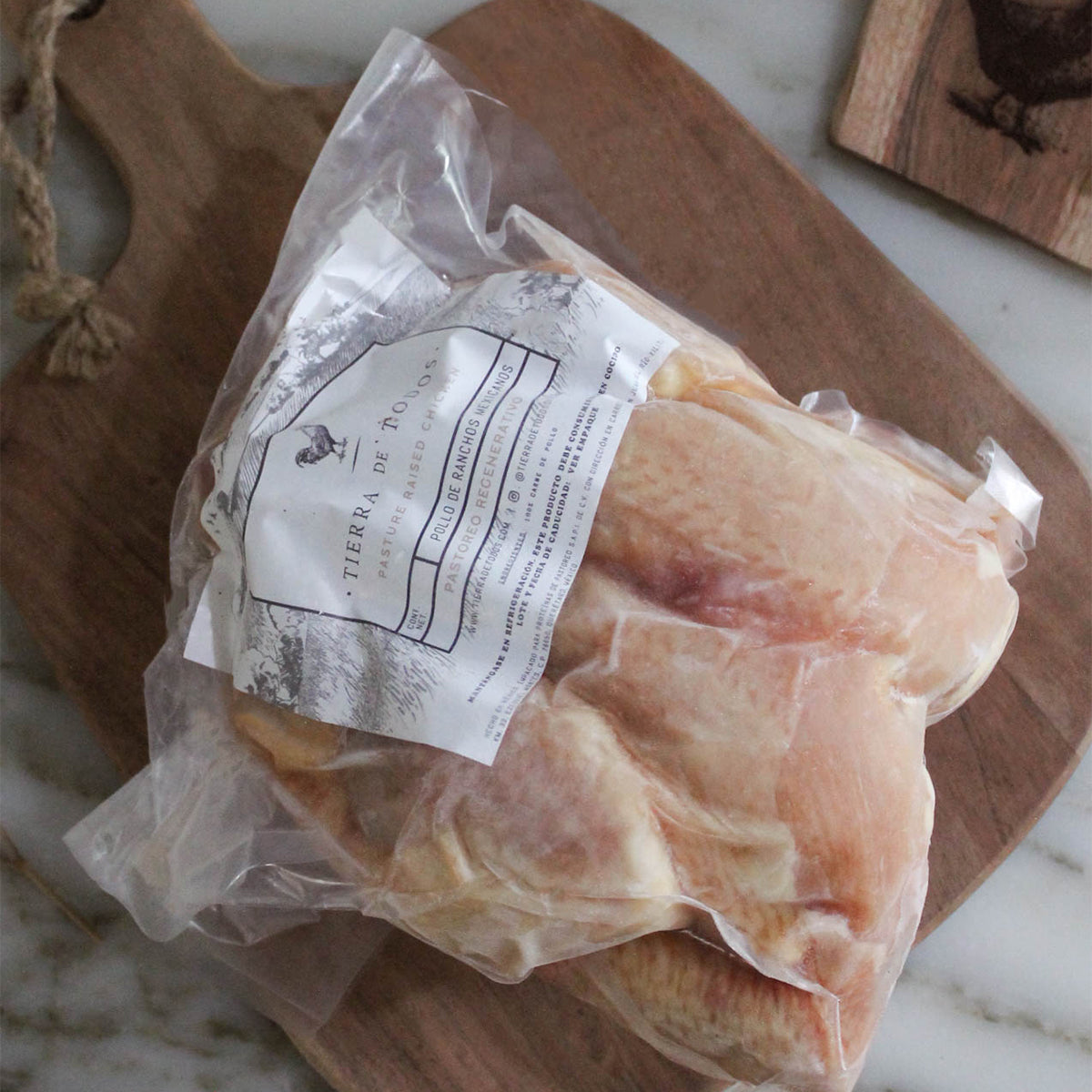 Pollo entero de pastoreo